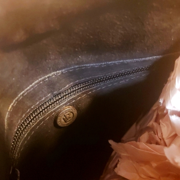 LEATHEROCK Rhinestone Studded Heart BLK Ltr Messenger-NWOT - Picture 7 of 9